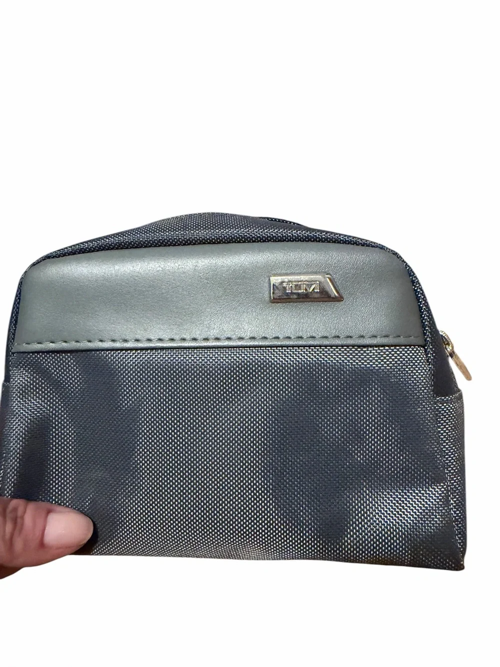 Tumi for Delta One amenity kit. NEW